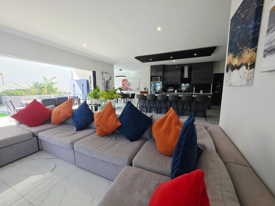5 Bedroom Property for Sale in Sandown Western Cape